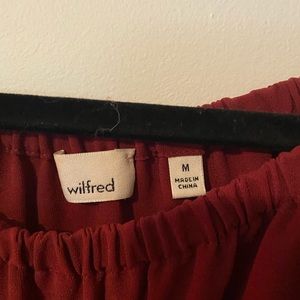 Wilfred, Medium, red, cropped long sleeve